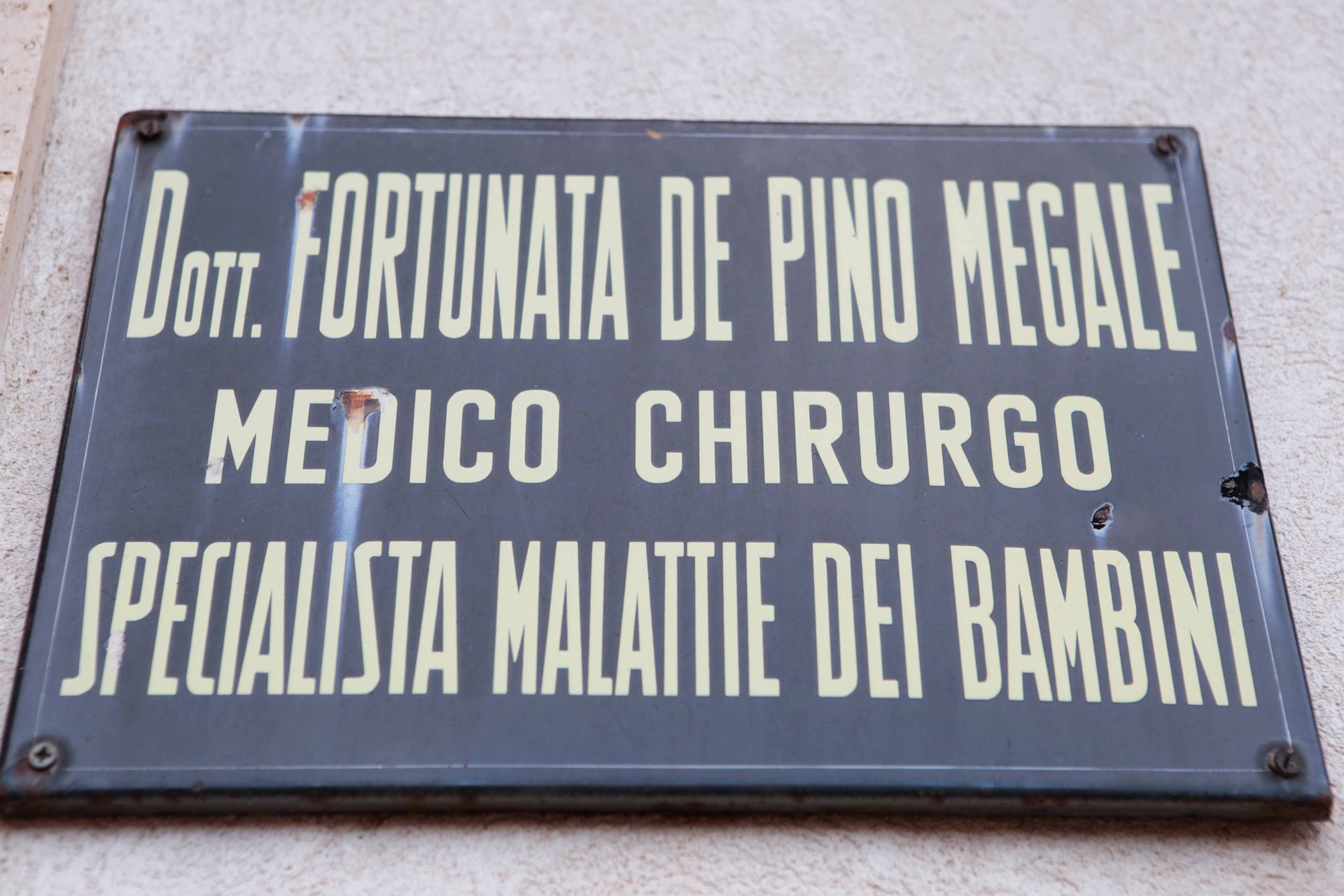 Fortunata Megale's consulting room, Cittanova -02.jpg